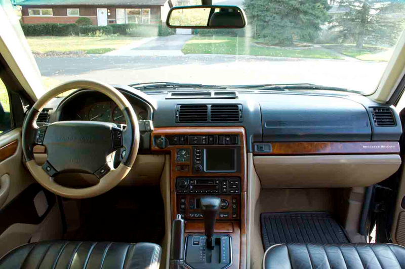 Illustration for article titled Things that matter to me when buying a used car, Ranked.